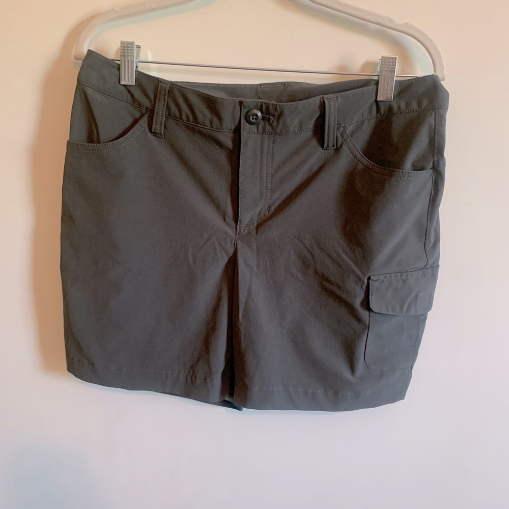 Eddie Bauer Women’s golf or hiking shorts